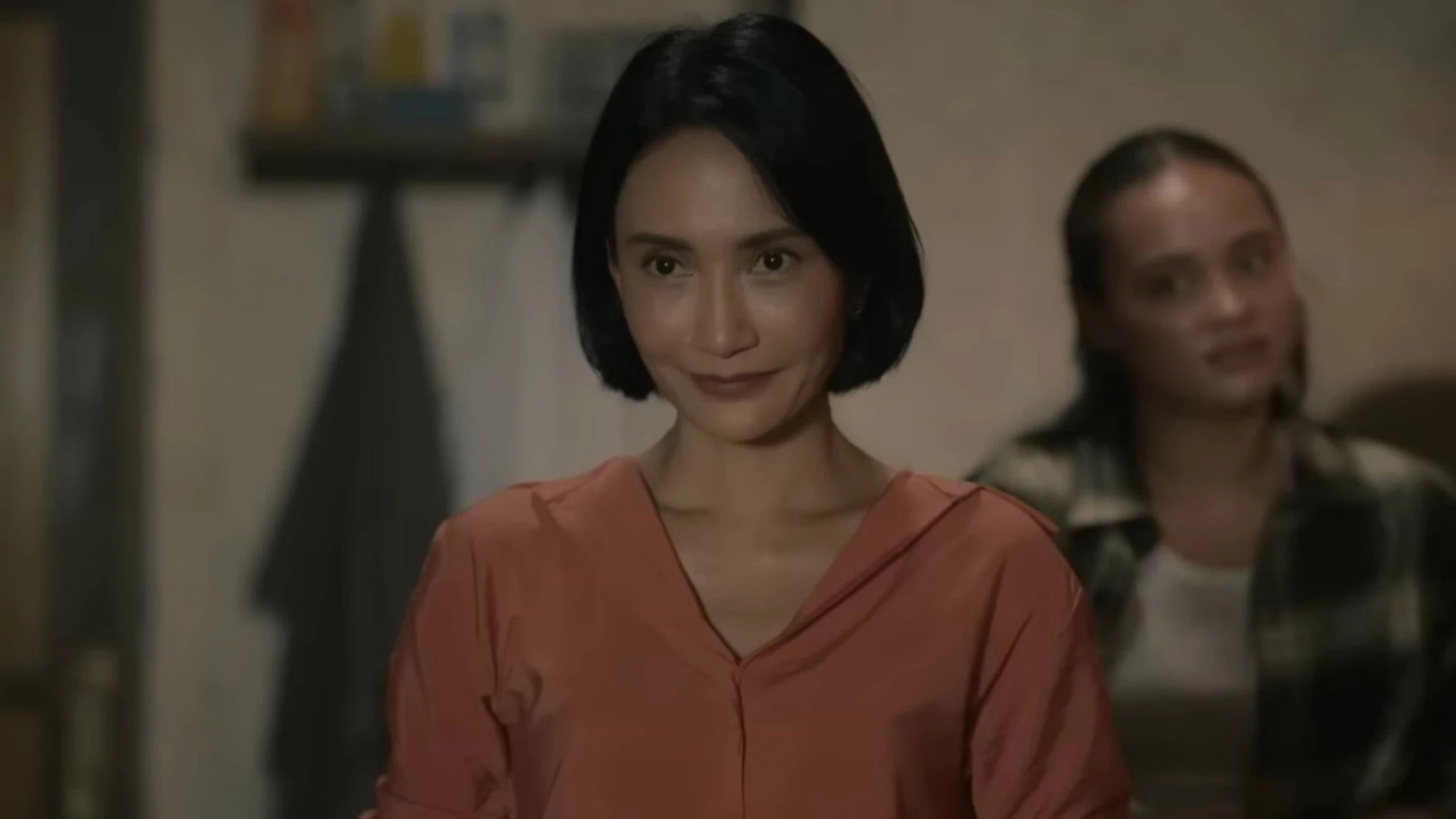 Xác Mẹ Hồn Quỷ - A Woman Called Mother